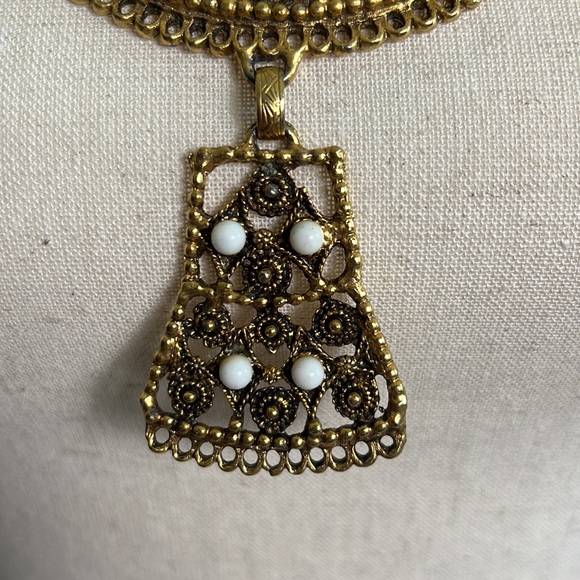 Vintage Goldette-style 1960s necklace white stones - Picture 2 of 16